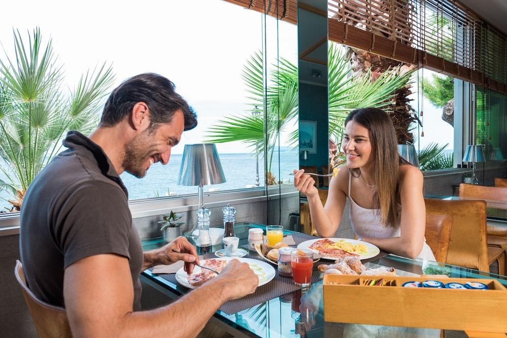 Hotel Miramare - Adults Only ترييستي المظهر الخارجي الصورة